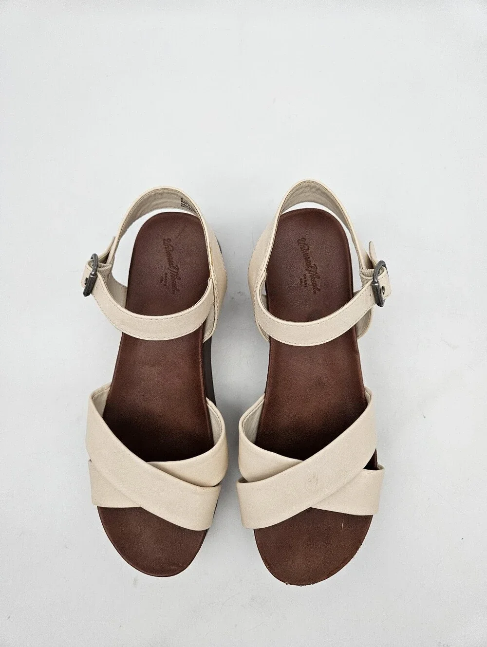 Universal Thread Billi Faux Leather Wood Bottom Crossband Platform Pumps 8